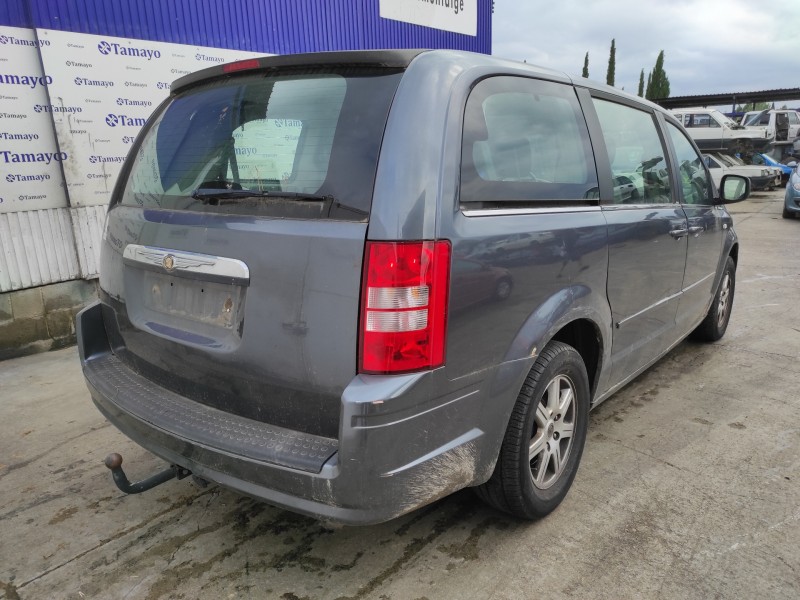 chrysler grand voyager del año 2010