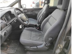 ford galaxy (vy) del año 2001 2