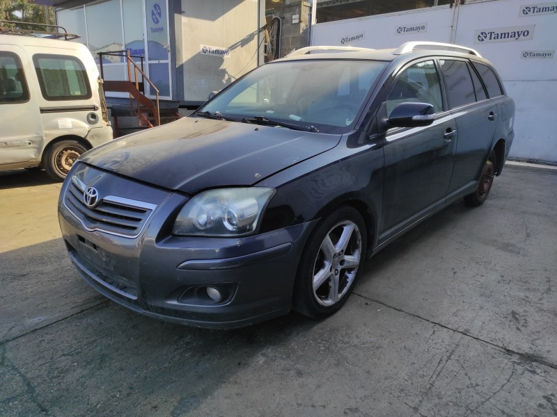 toyota avensis berlina (t25) del año 2006