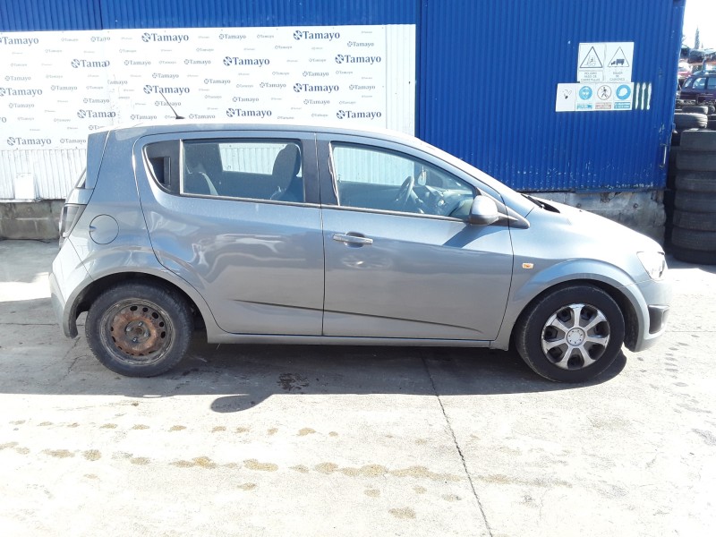 chevrolet aveo berlina hatchback del año 2013