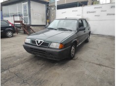 alfa romeo 33 berlina del año 1991 2