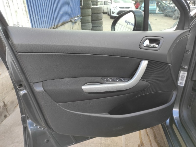 peugeot 308 sw del año 2008