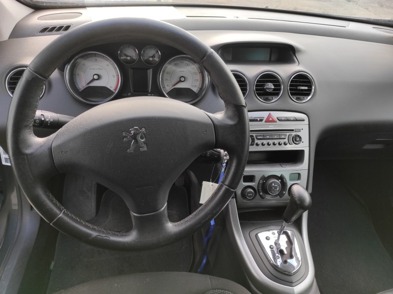 peugeot 308 sw del año 2008