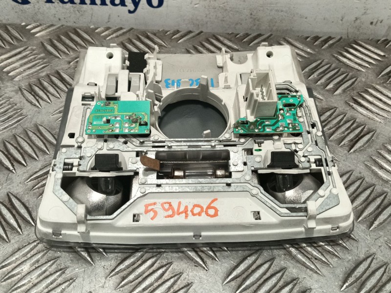 Recambio de luz interior delantera central para volkswagen golf v (1k1) 1.9 tdi referencia OEM IAM 1K0947133  