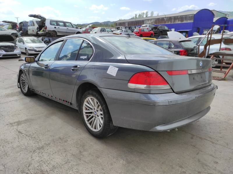 bmw serie 7 (e65/e66) del año 2002