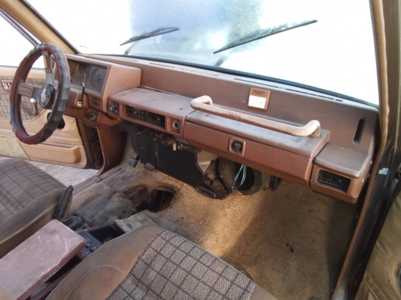 nissan patrol (k/w160) del año 1988