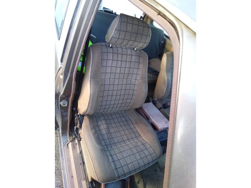 nissan patrol (k/w160) del año 1988