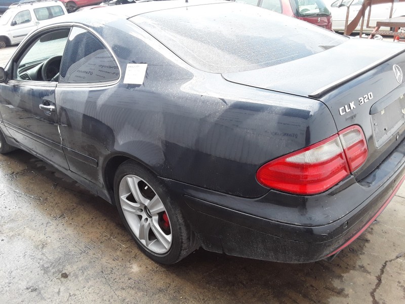 mercedes-benz clase clk (w208) coupe del año 1997