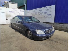 mercedes-benz clase s (w220) berlina del año 1999
