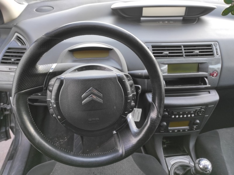 citroën c4 berlina del año 2006