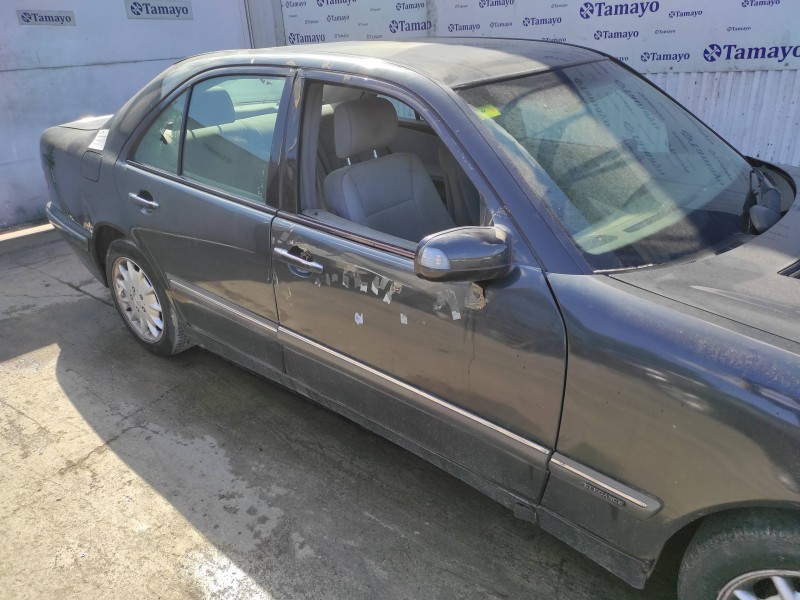mercedes-benz clase e (w210) berlina diesel del año 2000