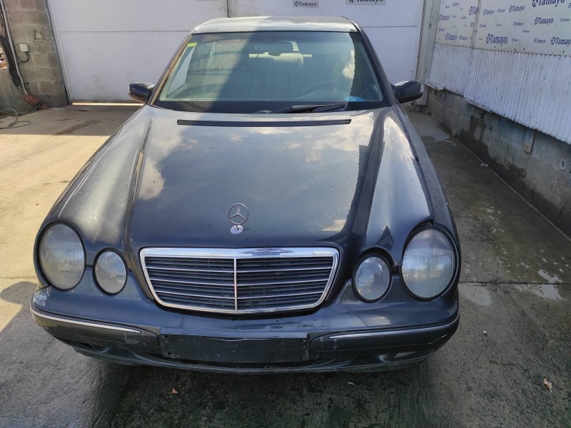 mercedes-benz clase e (w210) berlina diesel del año 2000