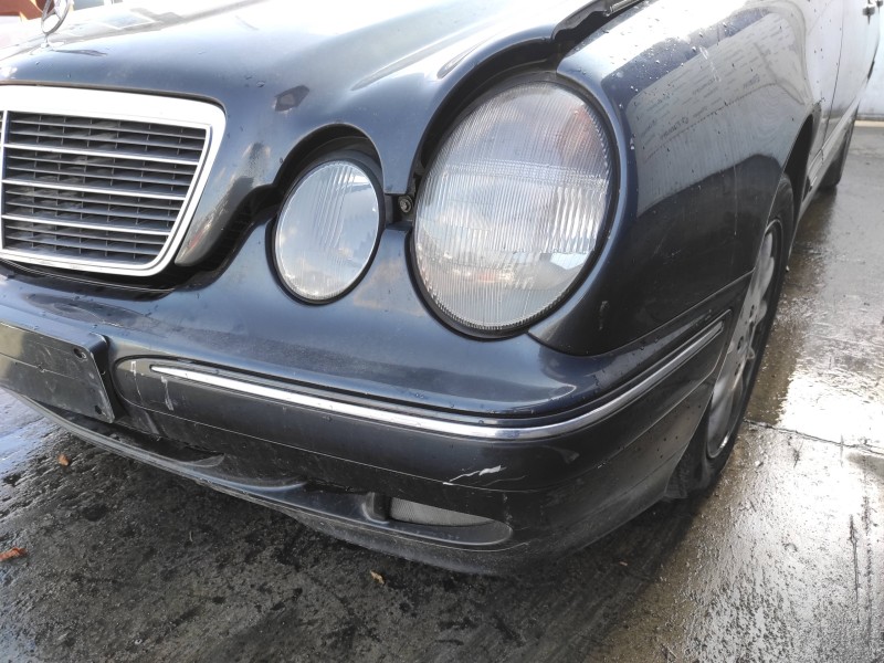 mercedes-benz clase e (w210) berlina diesel del año 2000