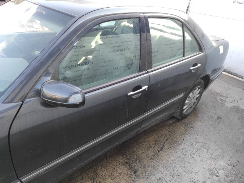 mercedes-benz clase e (w210) berlina diesel del año 2000