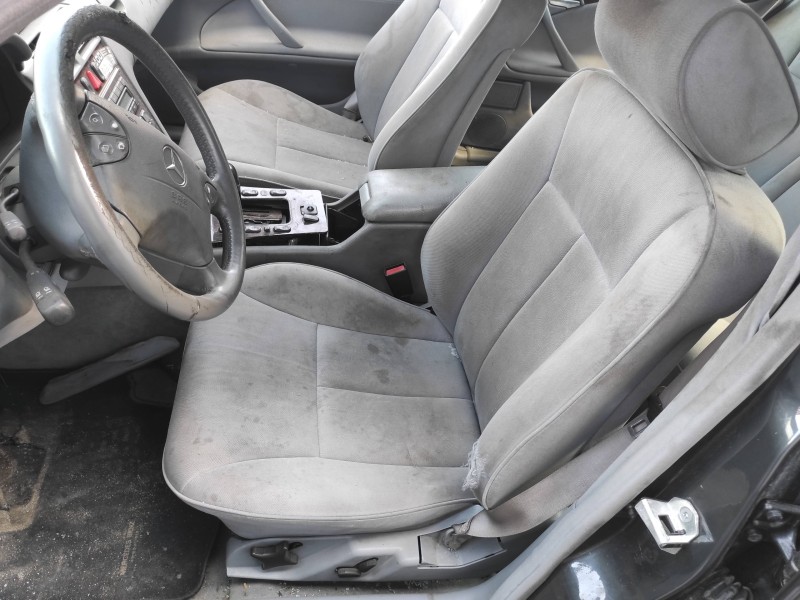 mercedes-benz clase e (w210) berlina diesel del año 2000