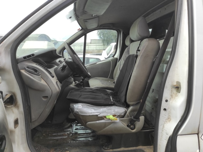 opel vivaro del año 2003