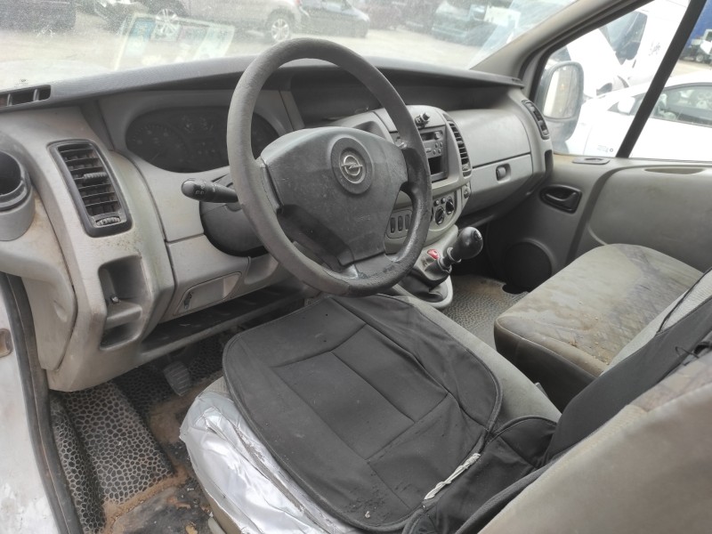 opel vivaro del año 2003