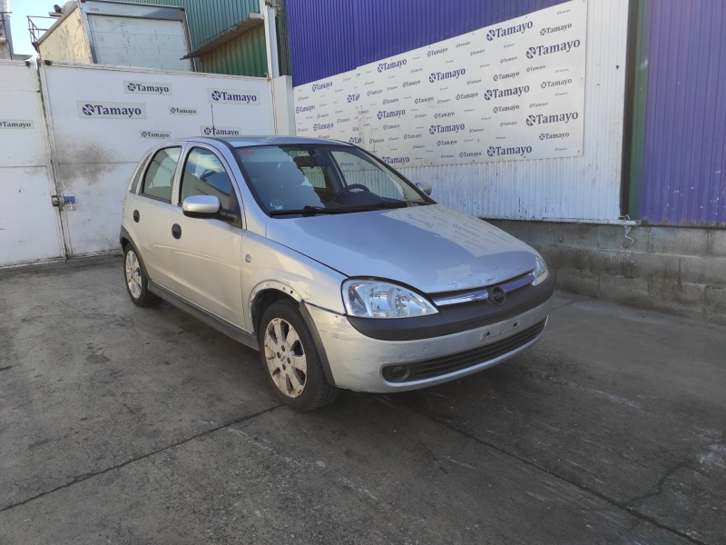 opel corsa c del año 2003