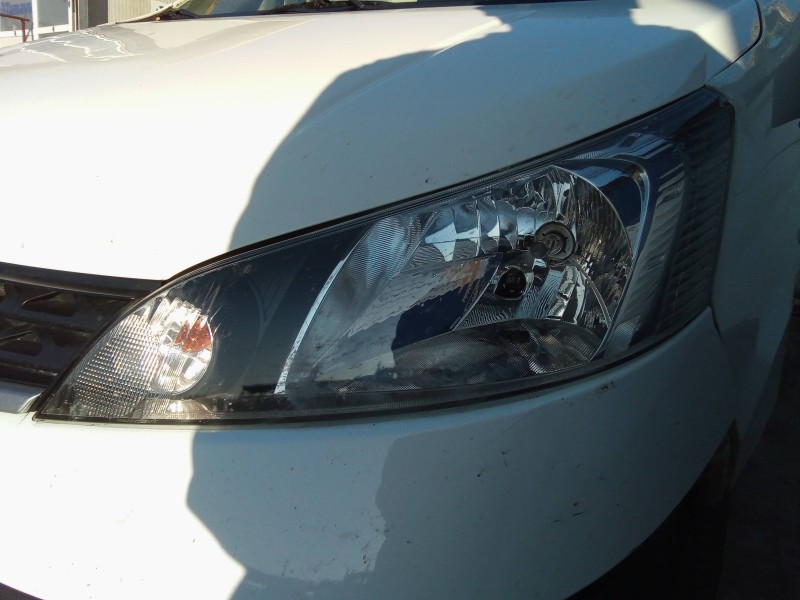 nissan nv 200 (m20) del año 2015