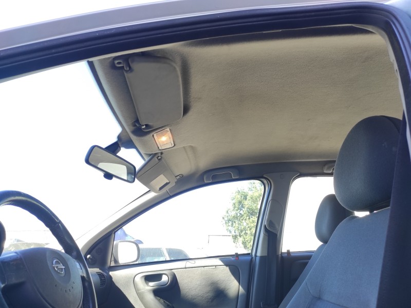 opel corsa c del año 2003