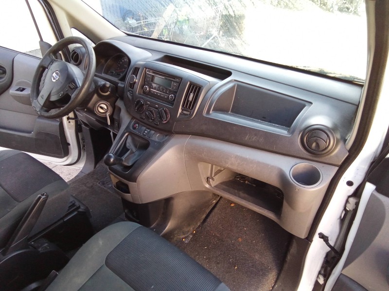 nissan nv 200 (m20) del año 2015