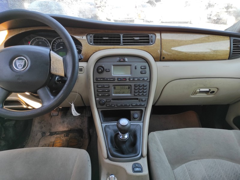 jaguar x-type del año 2004