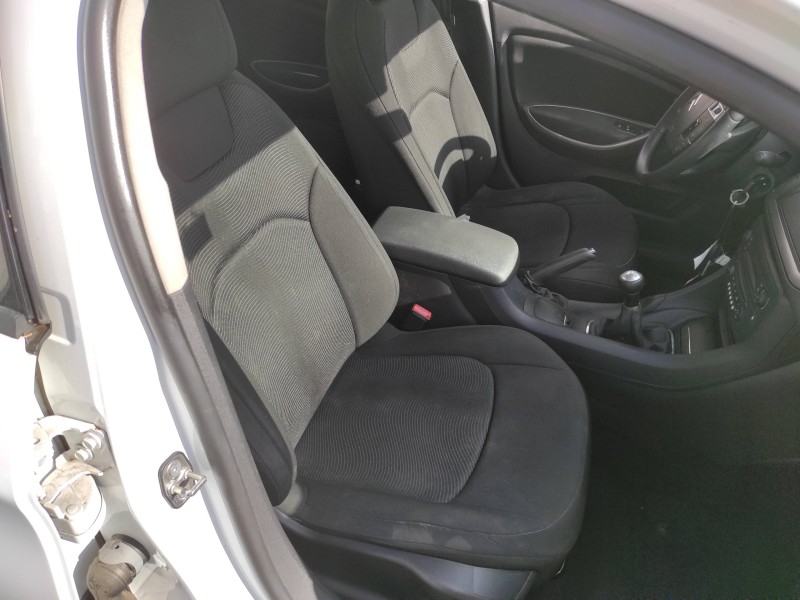 citroën c5 berlina del año 2011