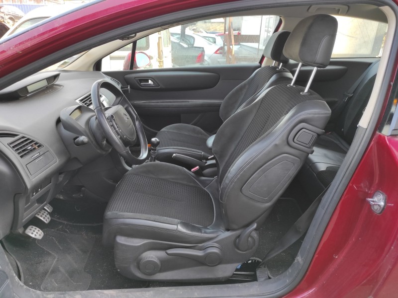 citroën c4 coupe del año 2005