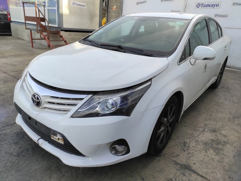toyota avensis (t27) del año 2012