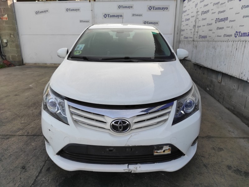 toyota avensis (t27) del año 2012