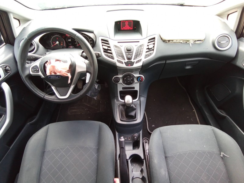 ford fiesta (cb1) del año 2013