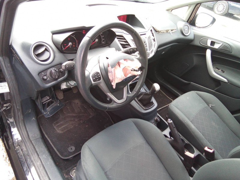 ford fiesta (cb1) del año 2013