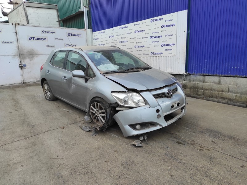 toyota auris del año 2009