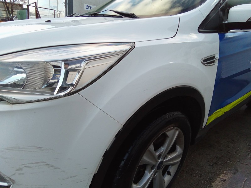 ford kuga (cbs) del año 2015