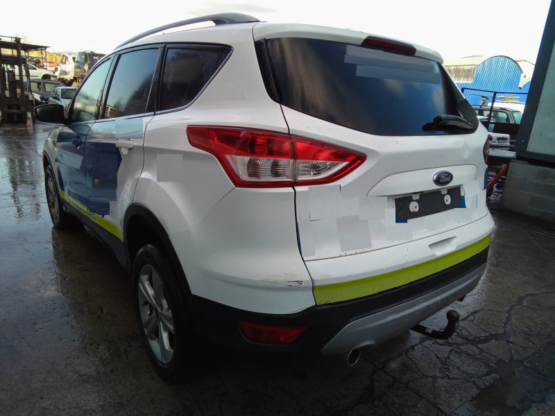 ford kuga (cbs) del año 2015