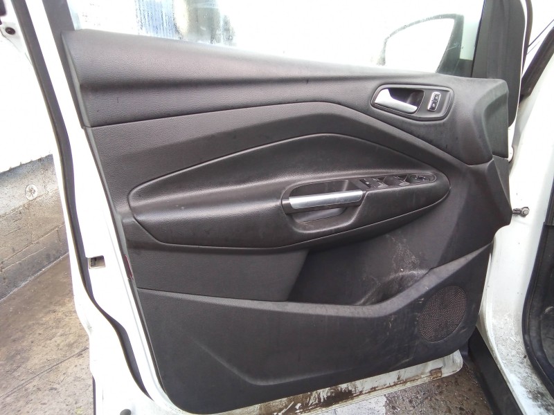 ford kuga (cbs) del año 2015