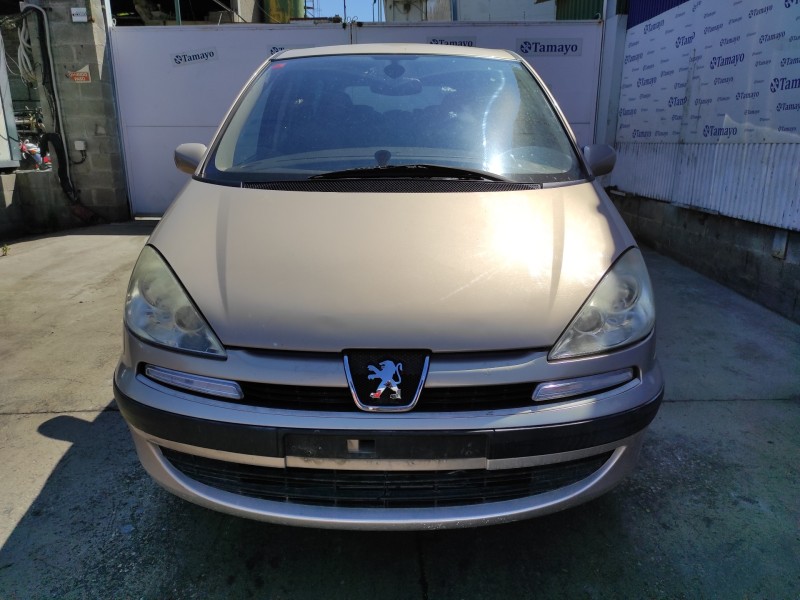 peugeot 807 del año 2003