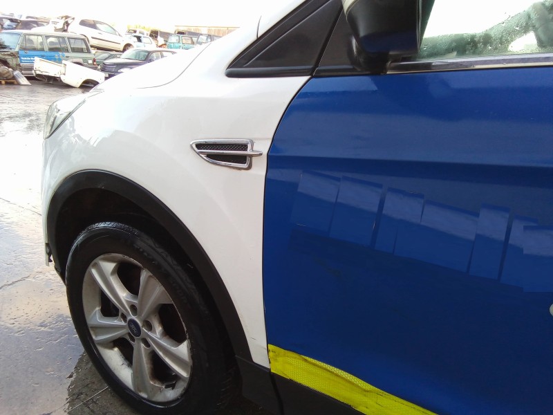 ford kuga (cbs) del año 2015