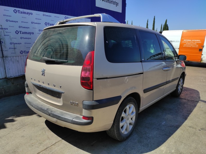 peugeot 807 del año 2003
