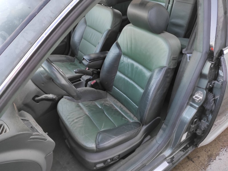 audi allroad quattro (4b5) del año 2000