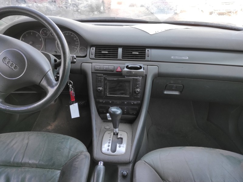 audi allroad quattro (4b5) del año 2000