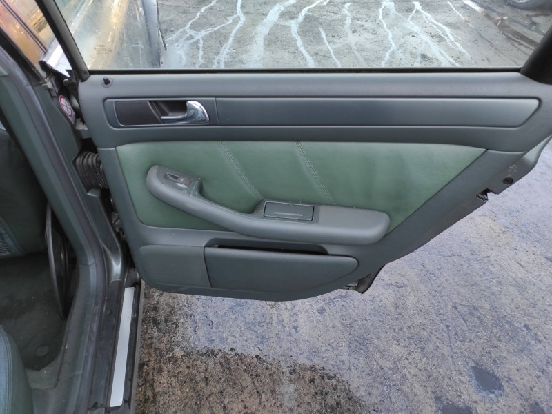 audi allroad quattro (4b5) del año 2000