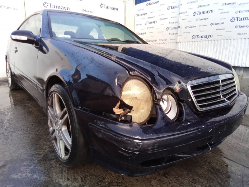 mercedes-benz clase clk (w208) coupe del año 2001