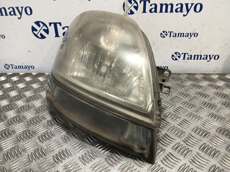 Recambio de faro derecho para nissan interstar furgoneta (x70) dci 115 referencia OEM IAM 8200163518  