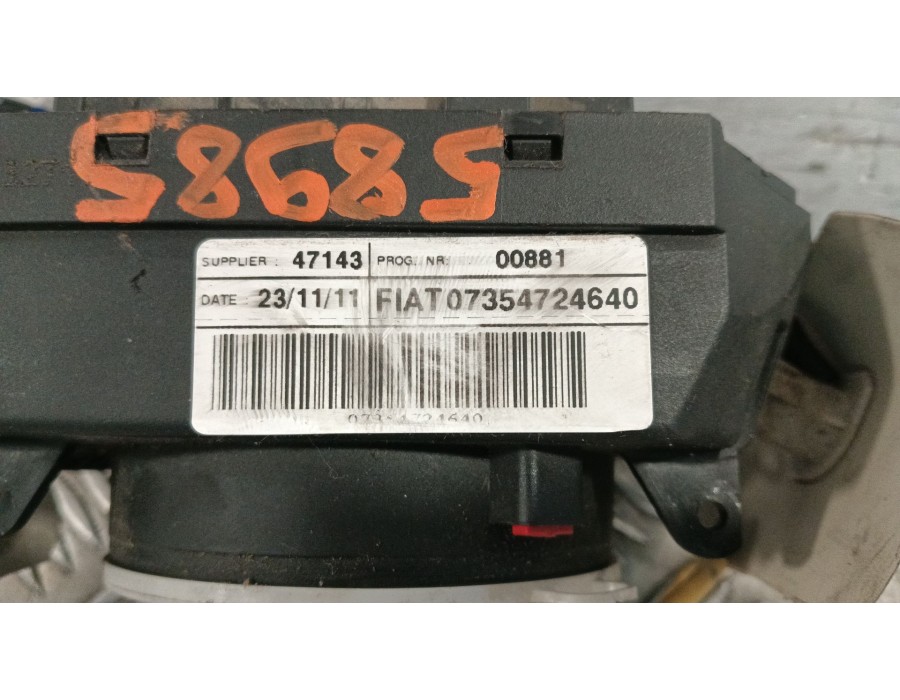 Recambio de mando multifuncion para fiat 500 (312_) 1.3 d multijet (312axe1a) referencia OEM IAM 07354724640  2240079500
