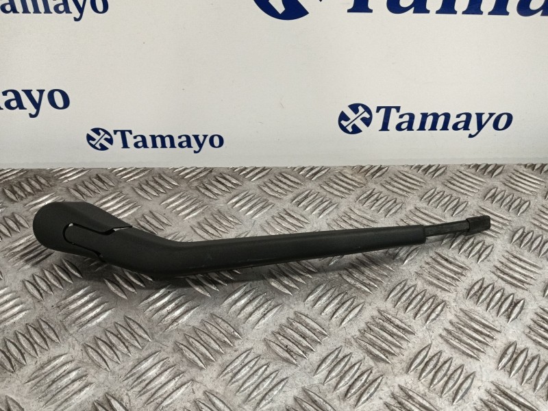 Recambio de brazo limpia trasero para volvo v40 hatchback (525) d3 referencia OEM IAM 733493  