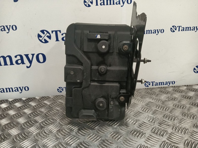 Recambio de soporte bateria para ford fiesta (cb1) referencia OEM IAM 8V2110723 8V2112A692 