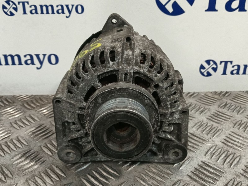 Recambio de alternador para renault clio ii fase ii (b/cb0) referencia OEM IAM 8200100907 2542664D 
