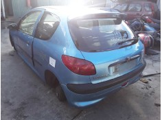 peugeot 206 berlina del año 2001 2