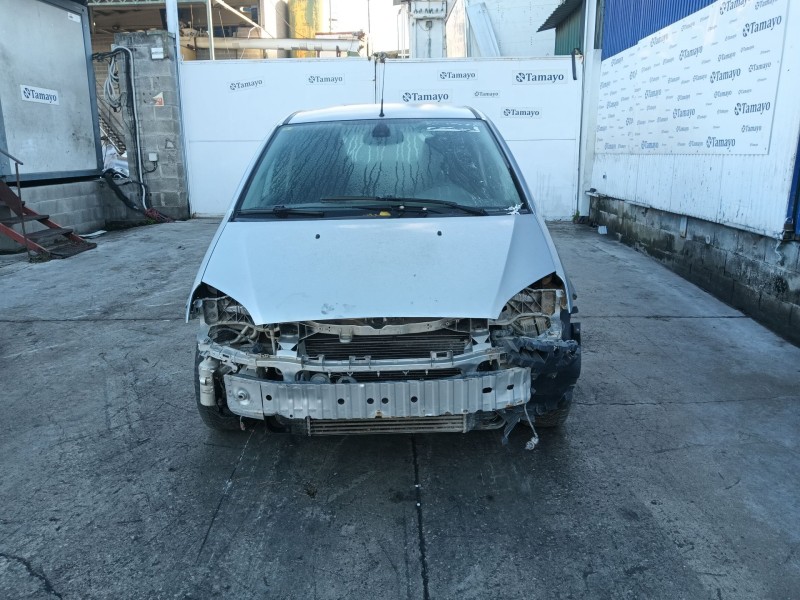 ford focus c-max (dm2) del año 2004